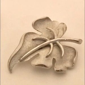 Vintage Sterling Silver Leaf Brooch Pin 925